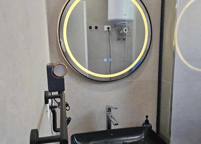 Apartamento Dejvid's Polisi i Vogel